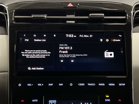 Used 2023 Hyundai Tucson Limited image 16