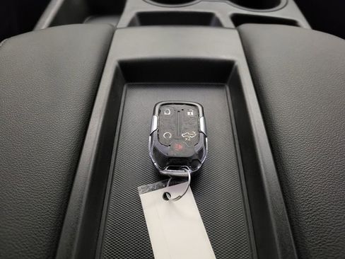 Used 2020 Chevrolet Silverado 1500 LT w/ Convenience Package image 45