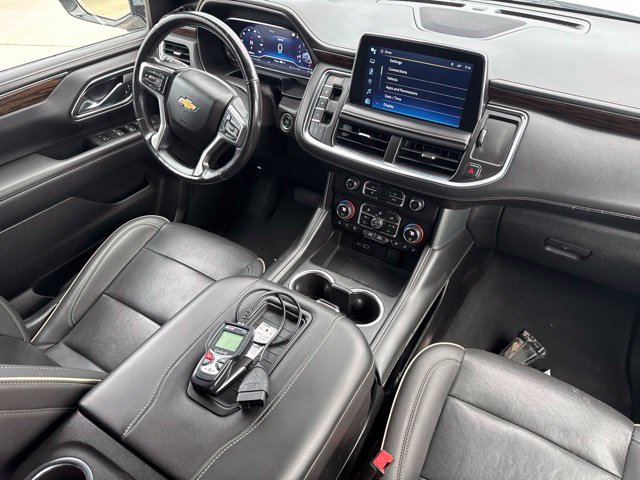 Used 2023 Chevrolet Suburban Premier AWD/4WD image 12
