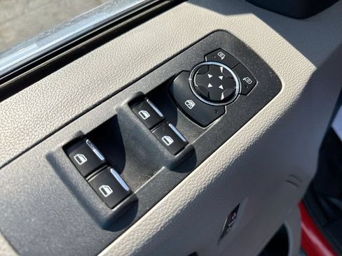 Used 2016 Ford F150 XLT AWD/4WD image 13