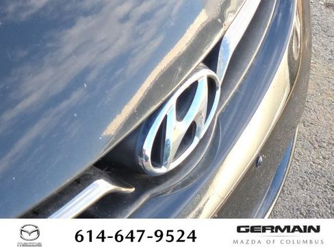 Used 2012 Hyundai Elantra Limited w/ Technology Pkg 5 FWD image 14
