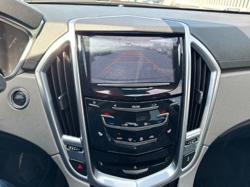 Used 2014 Cadillac SRX Luxury w/ Driver Awareness Package AWD/4WD image 21