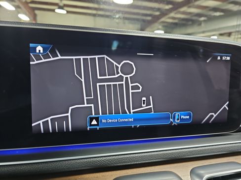 Used 2024 Mercedes-Benz GLE 450 4MATIC image 24