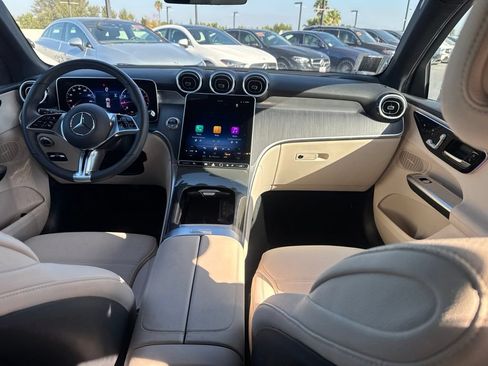 Certified 2026 Mercedes-Benz GLC 300 image 8