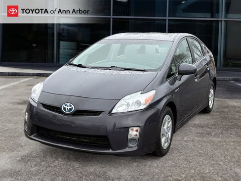 Used 2011 Toyota Prius Three w/ Navigation Pkg image 7
