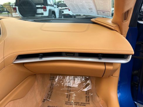 Used 2021 Chevrolet Corvette Stingray Premium Conv w/ Z51 Performance Package image 54