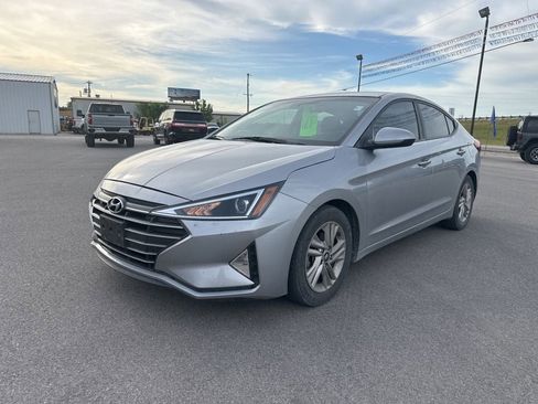 Used 2020 Hyundai Elantra SEL w/ Cargo Package (C1) FWD image 1