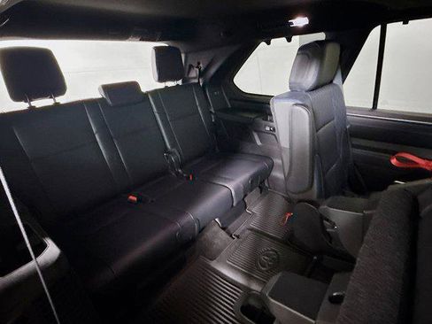 Used 2024 Toyota Sequoia Platinum image 27