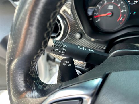 Used 2018 Chevrolet Camaro SS image 43