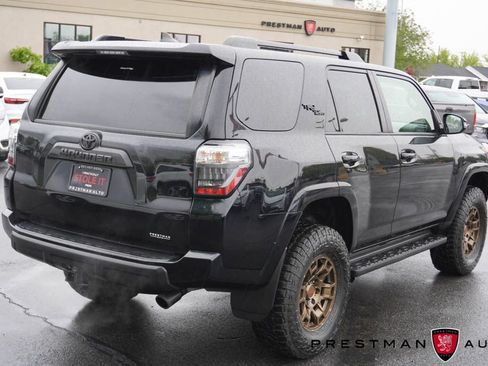 Used 2024 Toyota 4Runner TRD Off-Road Premium w/ Moonroof Package AWD/4WD image 23