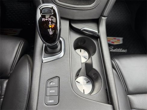 Used 2017 Cadillac XT5 Platinum image 23