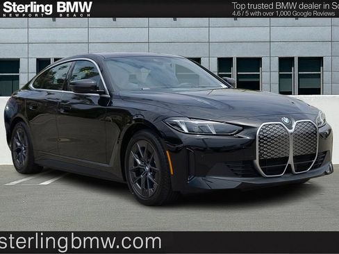New 2026 BMW i4 eDrive40 w/ Parking Assistance Package RWD image 1