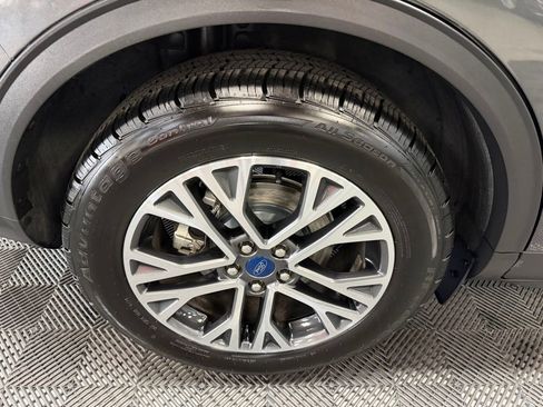 Used 2020 Ford Escape SEL FWD image 19