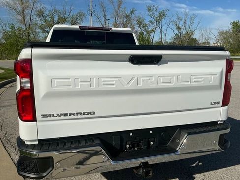 Used 2023 Chevrolet Silverado 1500 LTZ w/ LTZ Convenience Package II AWD/4WD image 10