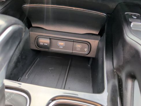 Used 2025 Kia Telluride S AWD/4WD image 25