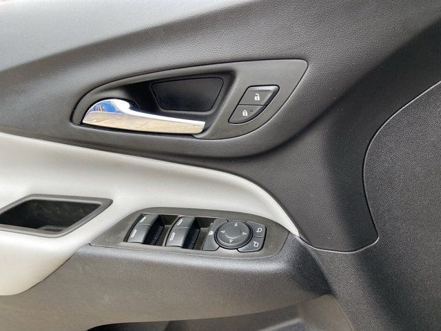 Used 2023 Chevrolet Equinox LS AWD/4WD image 31