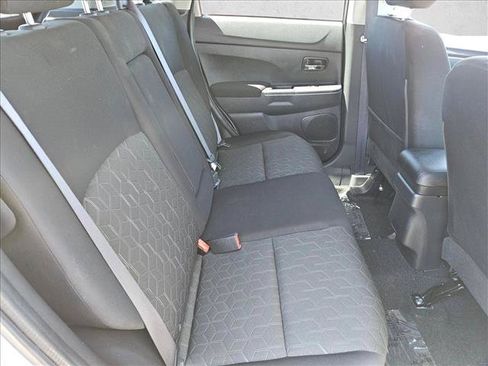 Used 2025 Mitsubishi Outlander Sport AWD image 24