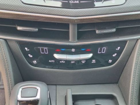 Used 2020 Cadillac CT6 Premium Luxury AWD/4WD image 23