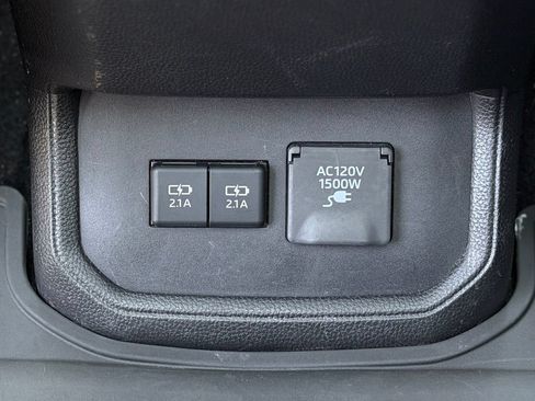 Used 2021 Toyota Highlander Platinum AWD/4WD image 8