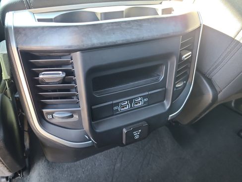 Used 2022 RAM 1500 Big Horn image 16