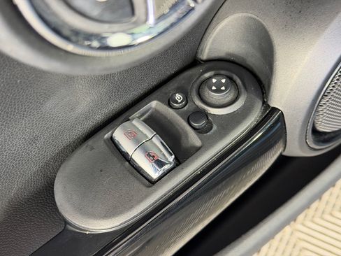 Used 2023 MINI Cooper S image 12