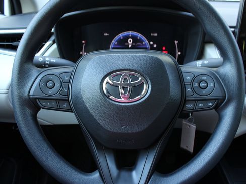 New 2026 Toyota Corolla Cross L AWD/4WD image 25