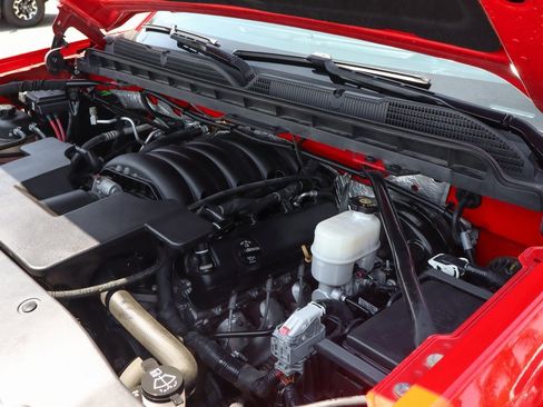 Used 2018 Chevrolet Silverado 1500 LT w/ Texas Edition image 12