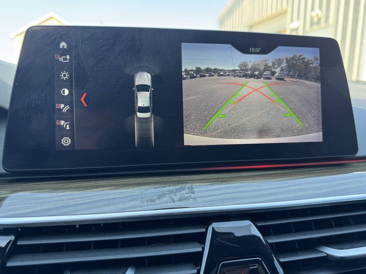 Used 2018 BMW 530i RWD image 16
