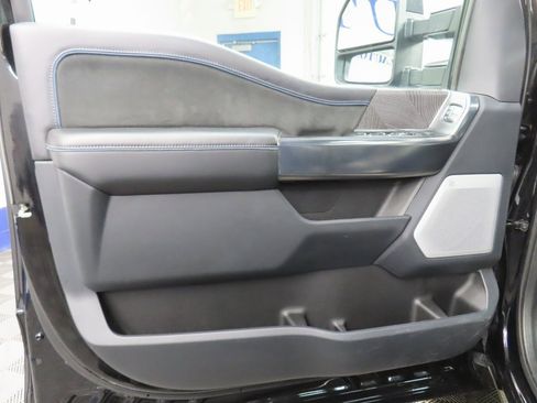 Used 2025 Ford F250 Platinum image 79