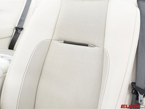 Used 2018 Rolls-Royce Dawn image 45