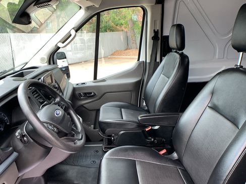 Used 2023 Ford Transit 250 Medium Roof AWD w/ Load Area Protection Package image 12