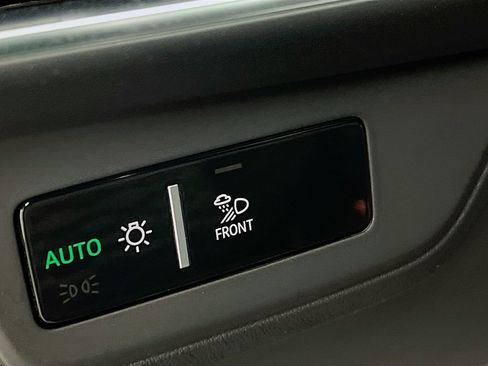 Used 2022 Audi e-tron GT Premium Plus w/ Performance Package image 10