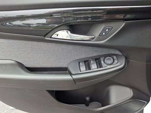 Certified 2025 Chevrolet TrailBlazer LT AWD/4WD image 12