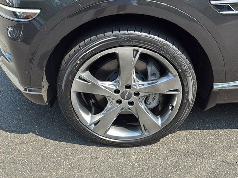Used 2024 Genesis GV80 3.5T w/ Prestige Package AWD/4WD image 9