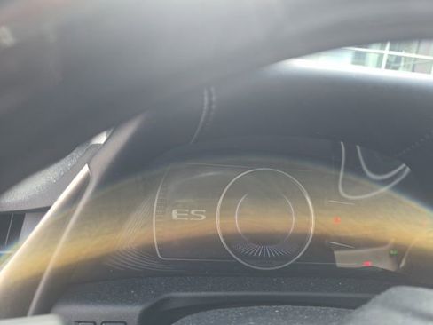 Used 2019 Lexus ES 350 w/ Accessory Package 2 FWD image 10
