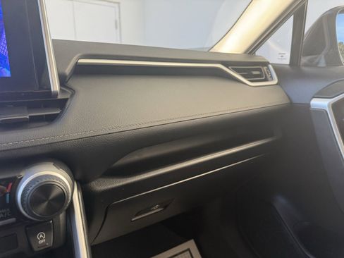 Used 2024 Toyota RAV4 LE image 18