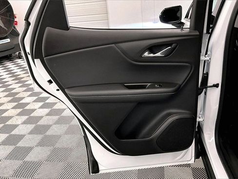 Used 2024 Chevrolet Blazer LT w/ Convenience Package image 19