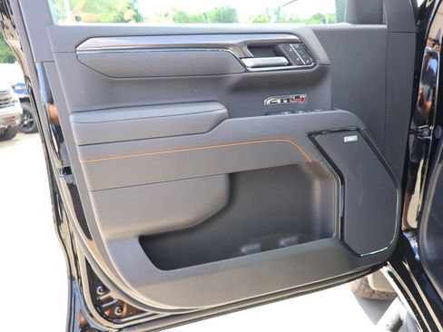 New 2026 GMC Sierra 1500 AT4 w/ AT4 Premium Package AWD/4WD image 12