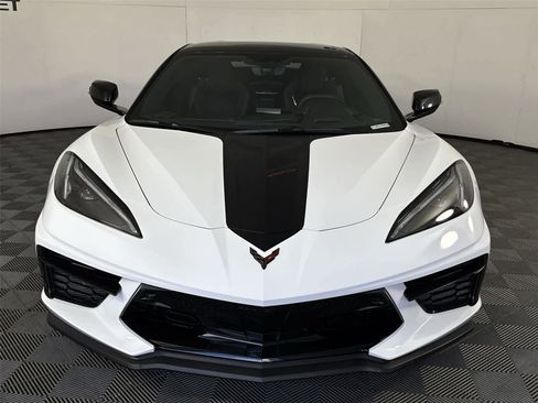 Used 2023 Chevrolet Corvette Stingray Premium Conv w/ Z51 Performance Package RWD image 7