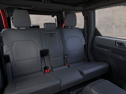 New 2026 Ford Bronco Big Bend w/ Black Diamond Package AWD/4WD image 11