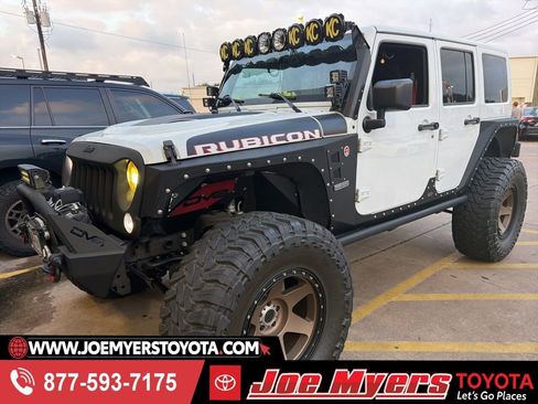 Used 2017 Jeep Wrangler Unlimited Rubicon AWD/4WD image 1