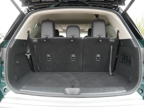 Certified 2023 Nissan Pathfinder SL w/ SL Premium Package AWD/4WD image 18