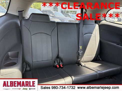 Used 2017 Buick Enclave Premium w/ Experience Buick Package image 40