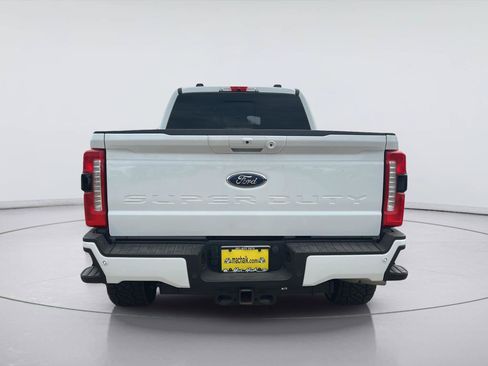 Used 2024 Ford F250 Lariat w/ Lariat Ultimate Package AWD/4WD image 5