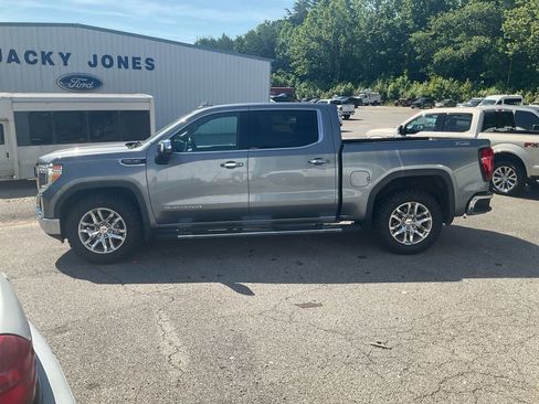 Used 2021 GMC Sierra 1500 SLT w/ SLT Convenience Package AWD/4WD image 8