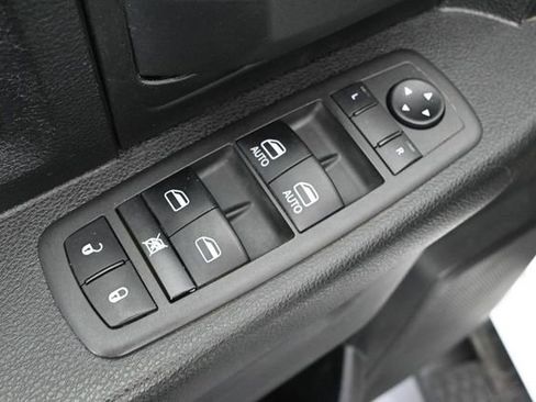 Used 2022 RAM 2500 Tradesman AWD/4WD image 20