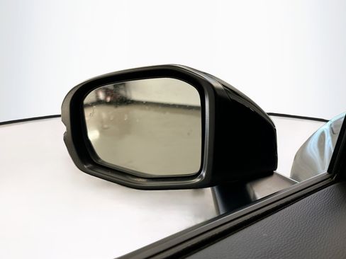 Used 2025 Honda HR-V Sport image 16