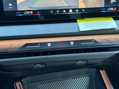 Used 2026 BMW X3 xDrive30 w/ Premium Package image 24