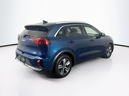 Used 2022 Kia Niro EX FWD image 9