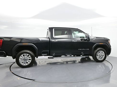 Used 2020 GMC Sierra 2500 Denali w/ Denali Ultimate Package AWD/4WD image 8